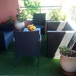 Paradise House Vilă