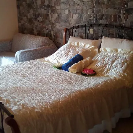 Willa Paradise House